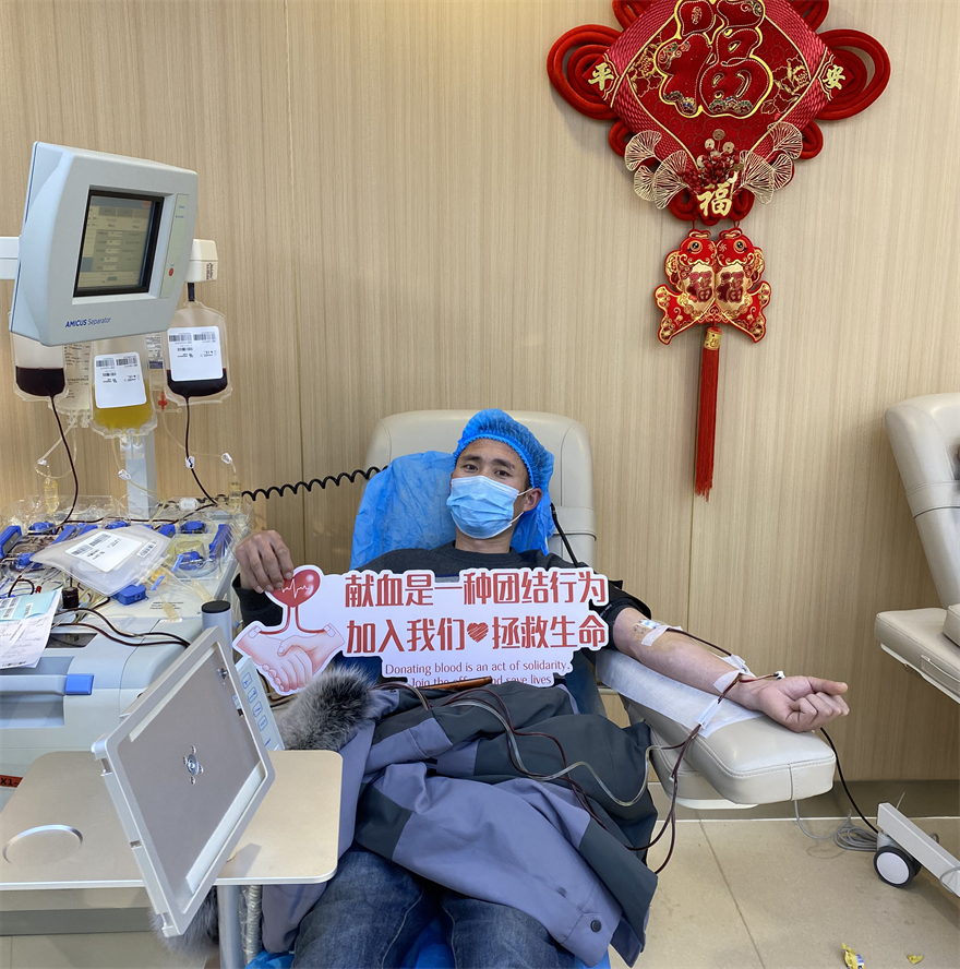 5 刘海平 金奖.png