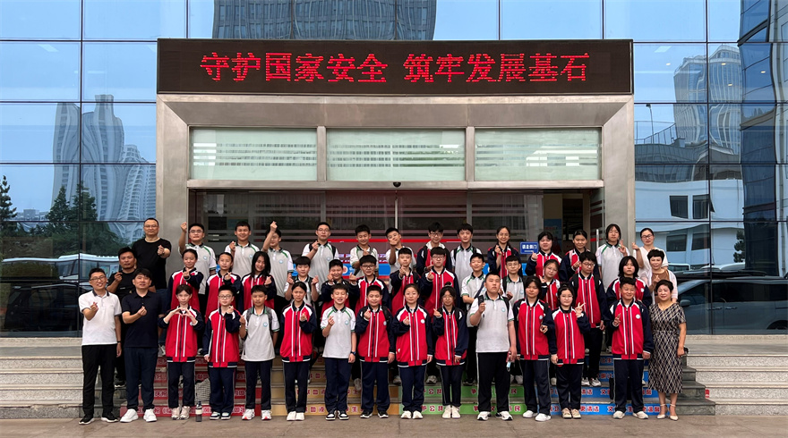 72c8d4514b91f99fea56f68031337f2.jpg