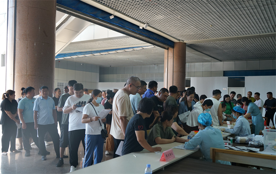 DSC08213.jpg
